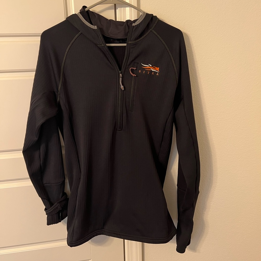 SOLD Women’s Sitka Fanatic Hoody Size L
